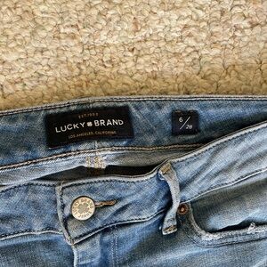 Lucky Brand Capris 6 / 28